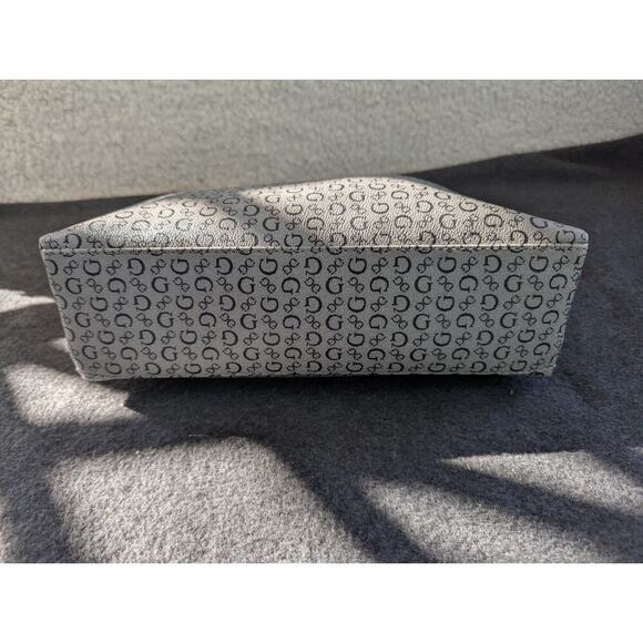 Guess CLARENCE HOBO SG911803 BLA - Picture 8 of 13